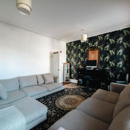 Stylish 2 Bedroom Flat In Camden Town Лондон Экстерьер фото