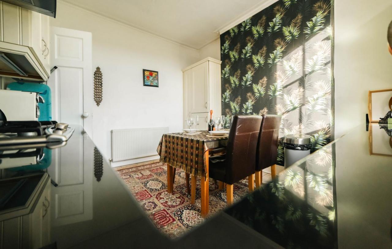 Stylish 2 Bedroom Flat In Camden Town Лондон Экстерьер фото